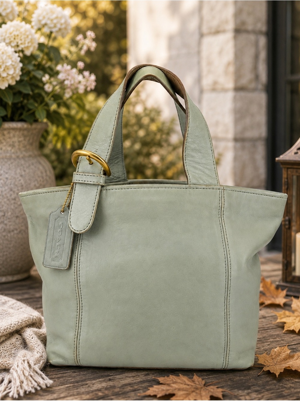 Coach Vintage 1997 Waverly 4133 Rare Aqua, Glove-Tanned. Made in Costa Rica